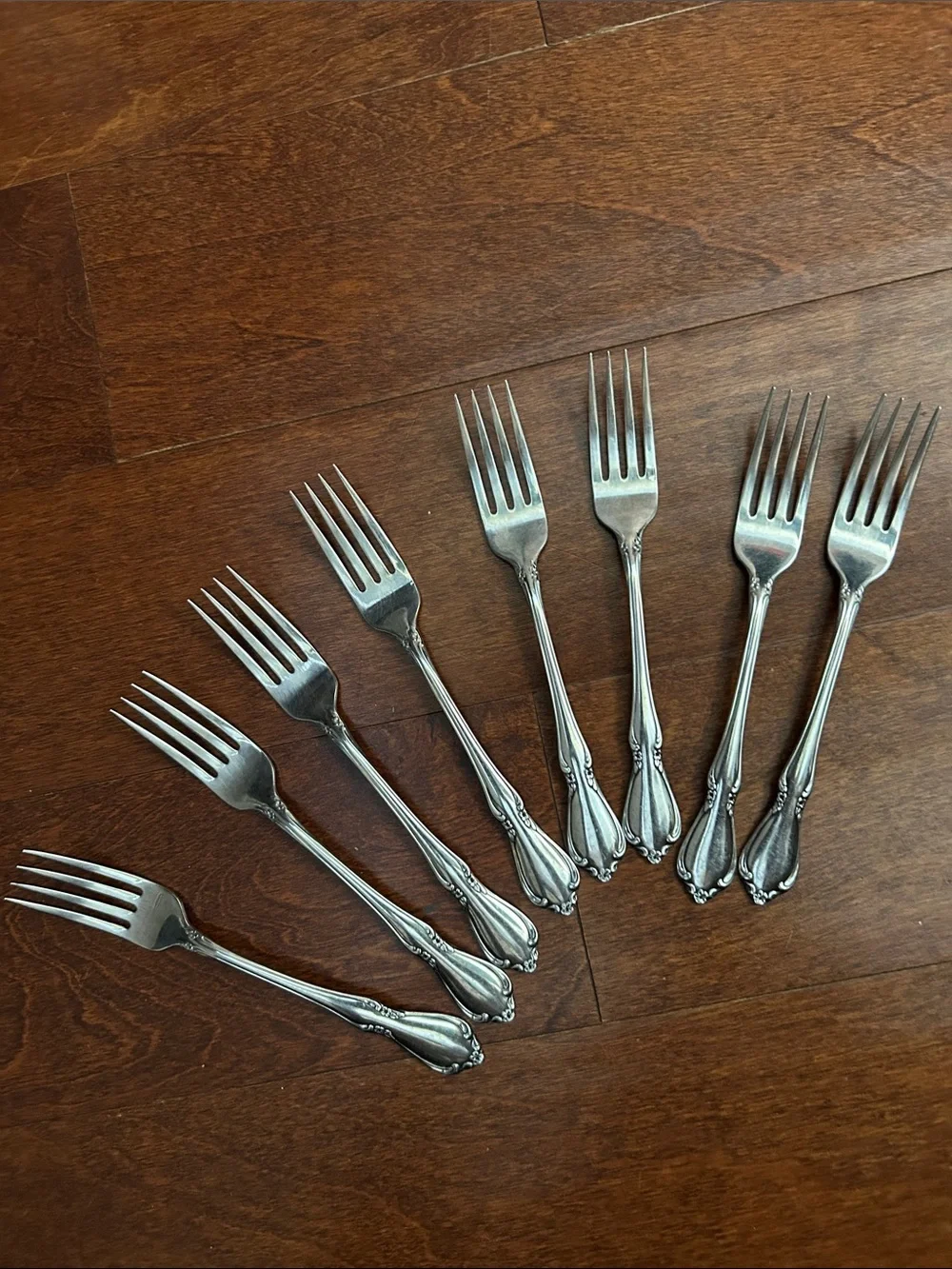 Vintage Oneida Craft Chateaux Deluxe Stainless Steel Flatware Set - 27 Pieces